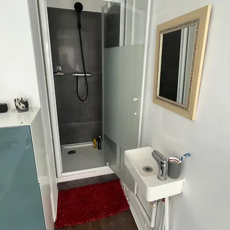 Appartement Lumineux Batignolles *